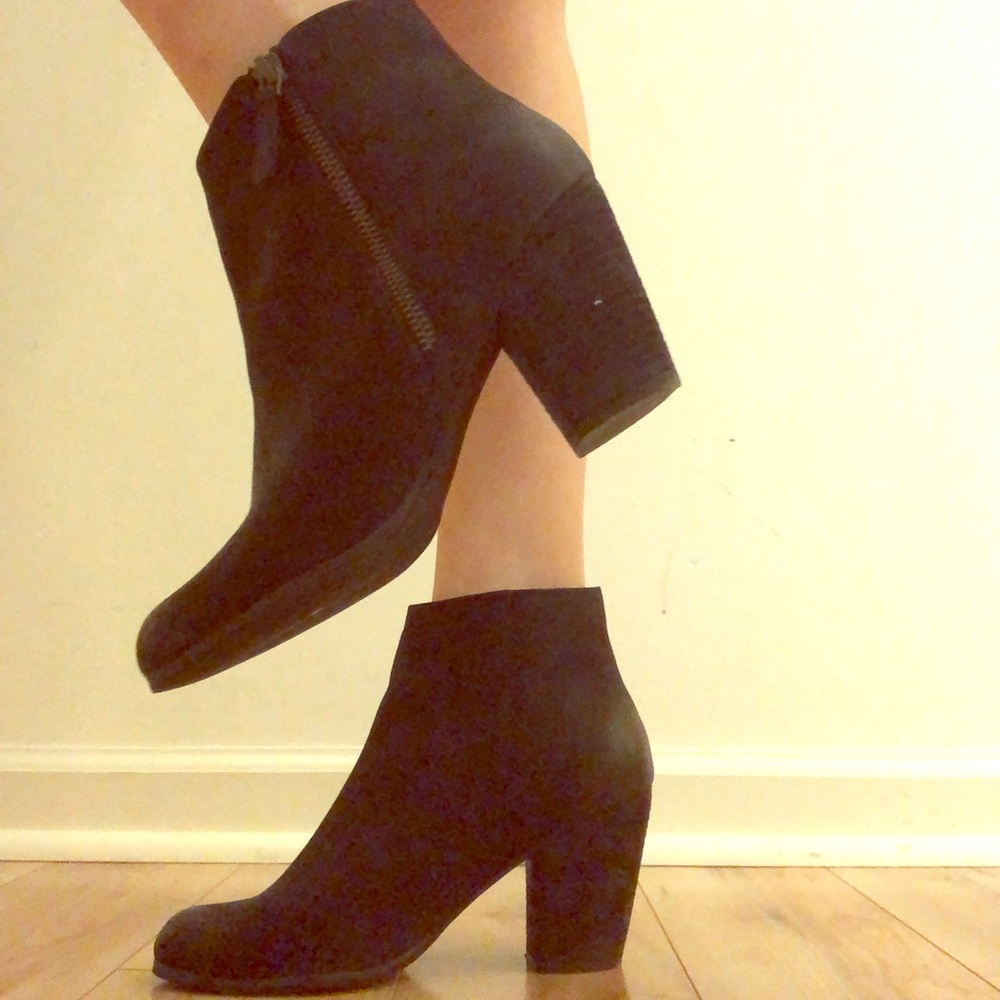 BP nordstrom  zip up lil booties